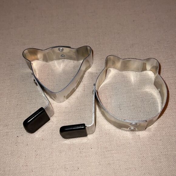 Set of 3 Halloween pastry/ cookie/ pancake cutters - Picture 5 of 5